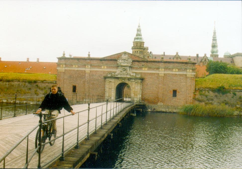 Schloss Kronborg in Helsingr (Dnemark)(30.08.2003 / WF)