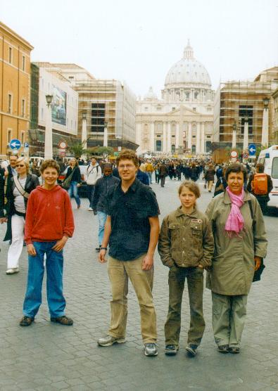 Rom, Petersdom (11.04.2004 / WF)