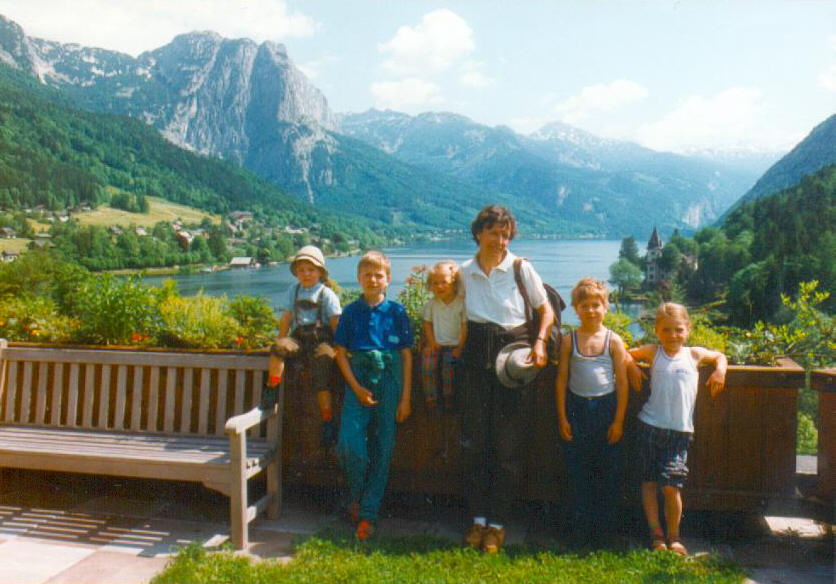 Grundlsee mit Backenstein im steirischen Salzkammergut (26.05.1994 / WF)
