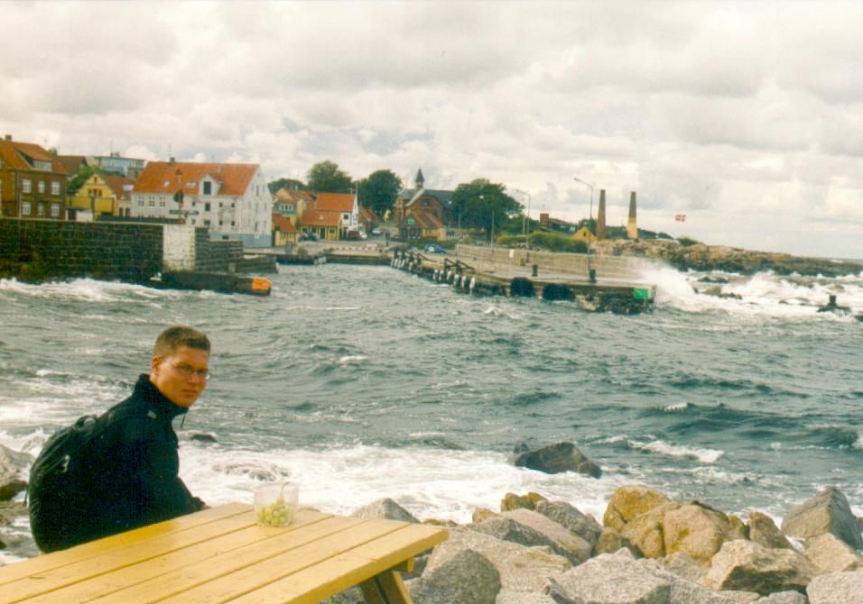 Bornholm: Hoher Seegang in Allinge (01.09.2003 / WF)